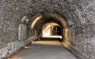 Los subterráneos del Coliseo de Roma