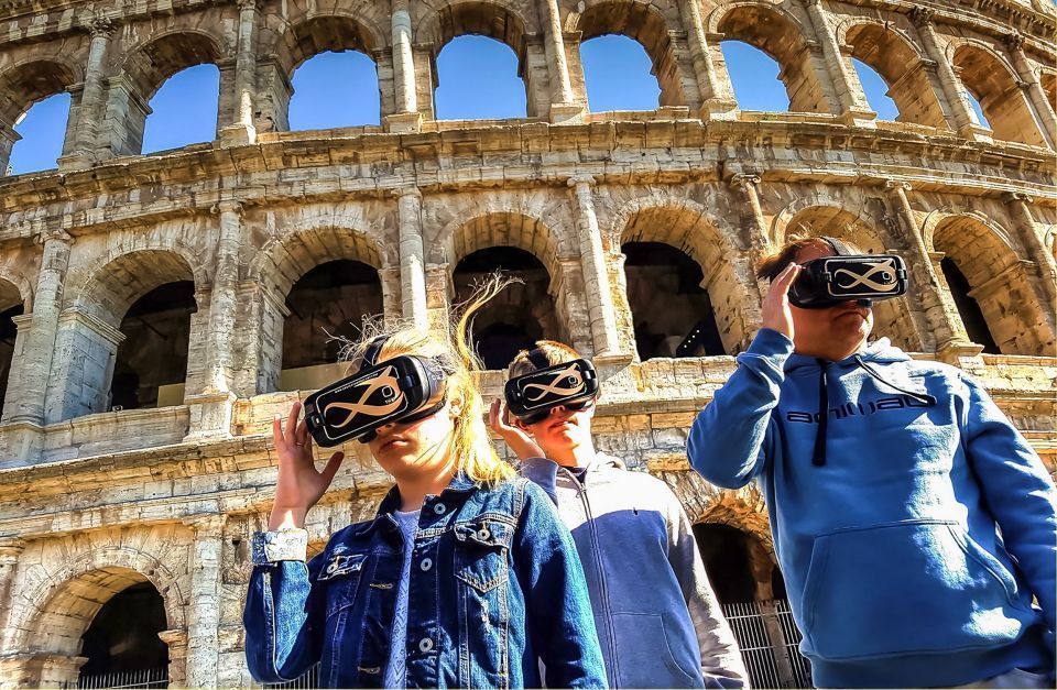 Simulación de visita con realidad virtual en el Coliseo de Roma